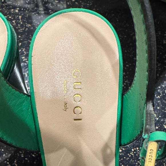 Cosmos Softy Calfskin Wooden Interlocking G Cut-Out Platform Sandals - Picture 3 of 4